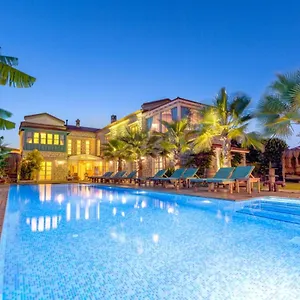 Bel Canto Otel
